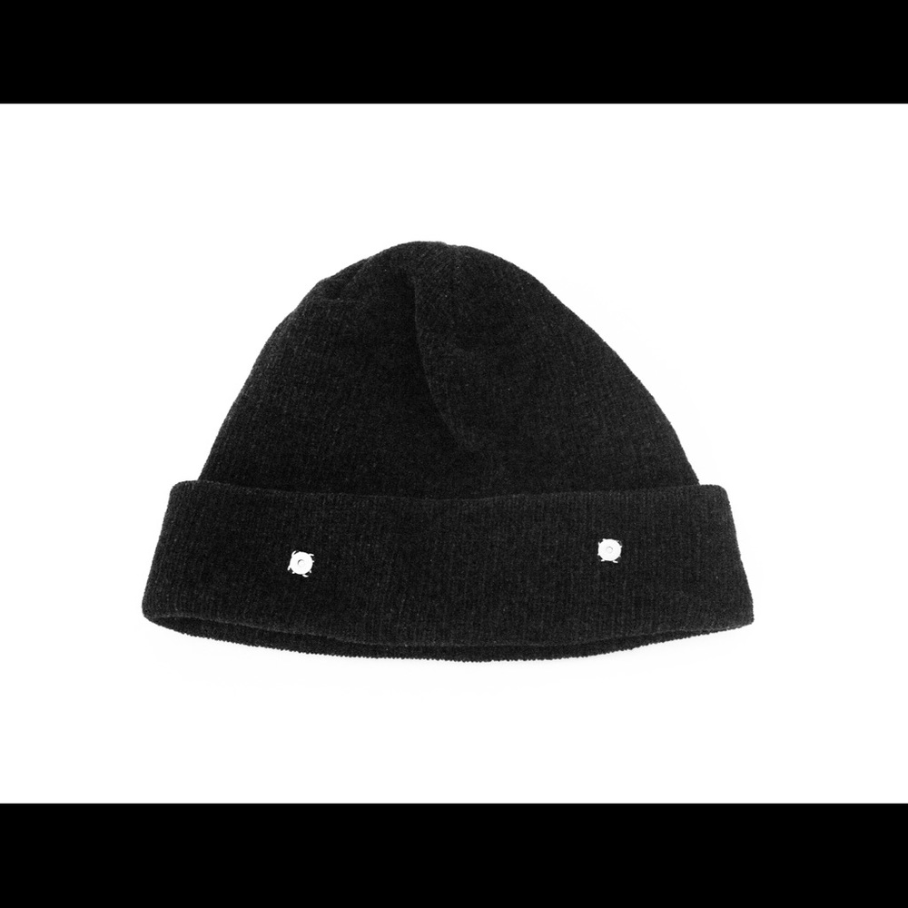 Beanie with magnets new